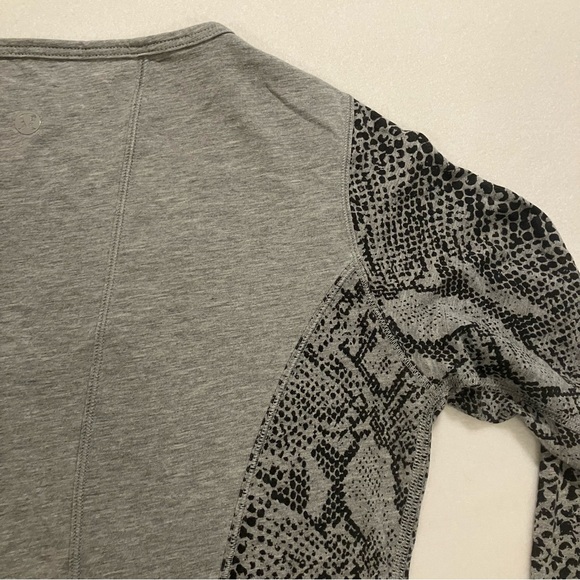 Lululemon Athletica • Snake Print Long Sleeve Top - Picture 11 of 11